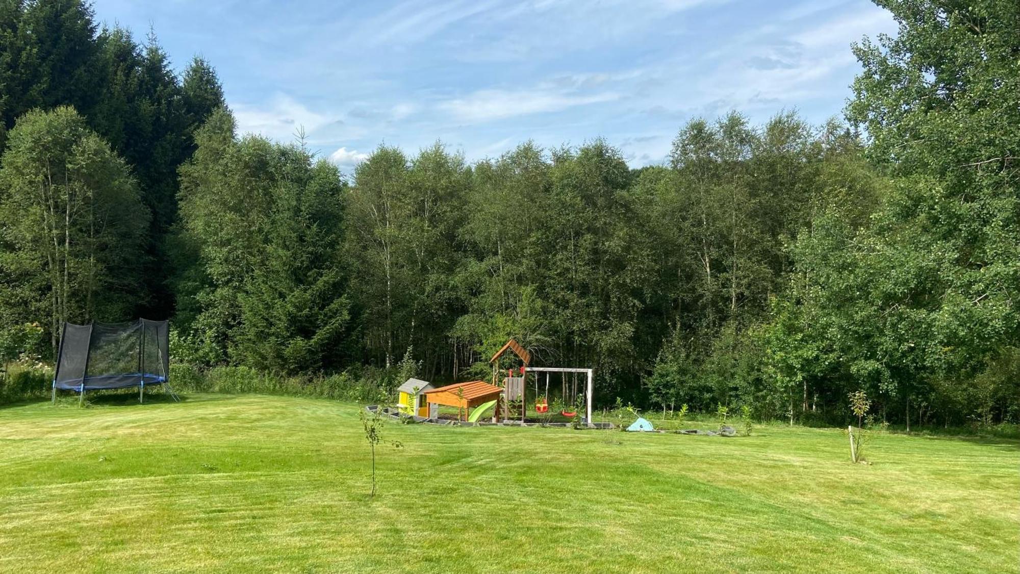 Urlaub Am Schwarzbach Mit Sauna Und Whirlpool Haus Felix Küchelscheid Exterior foto